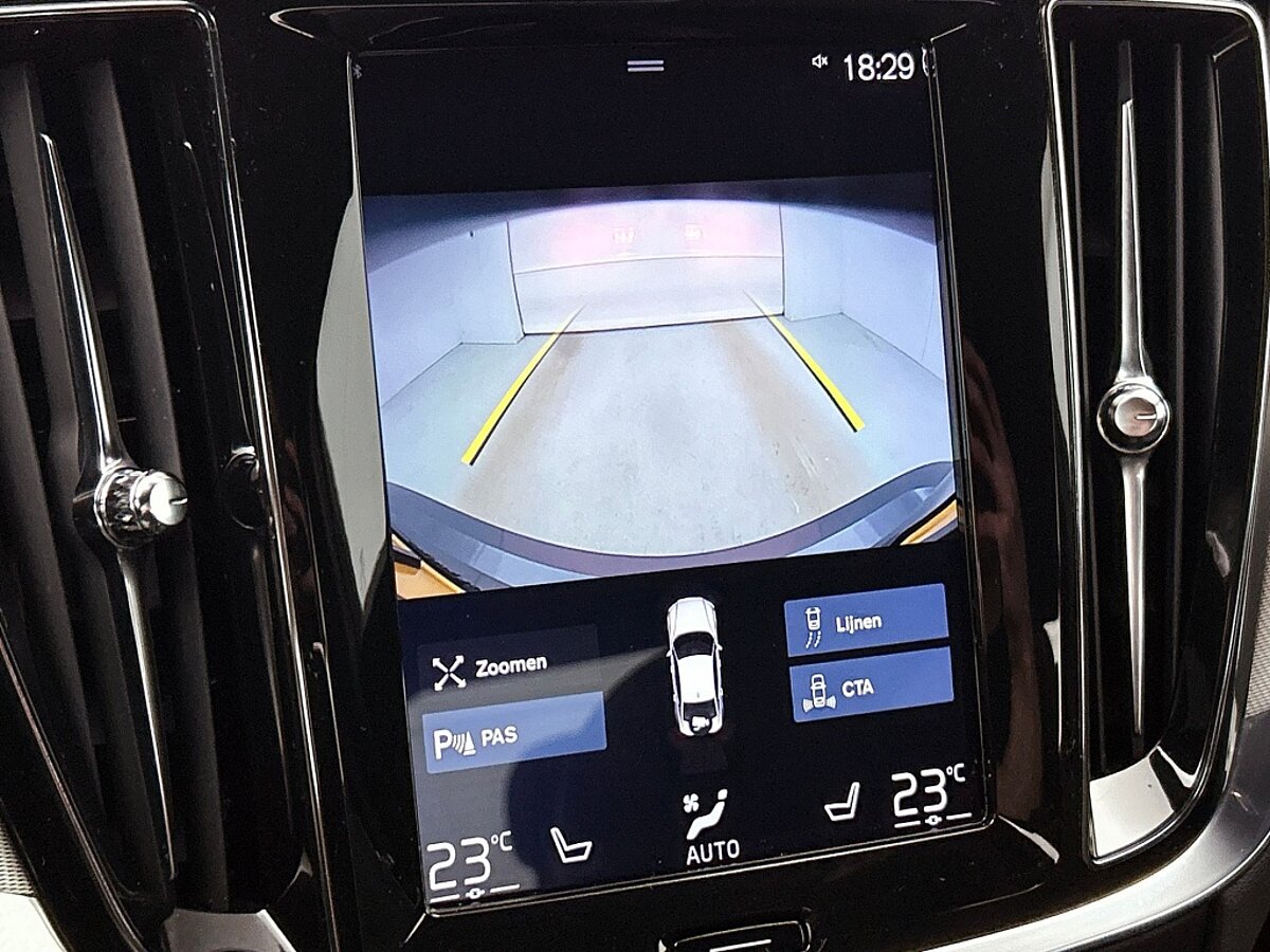 48797576 volvo s60 t6 r design pilot assist memory blis camera dab 13