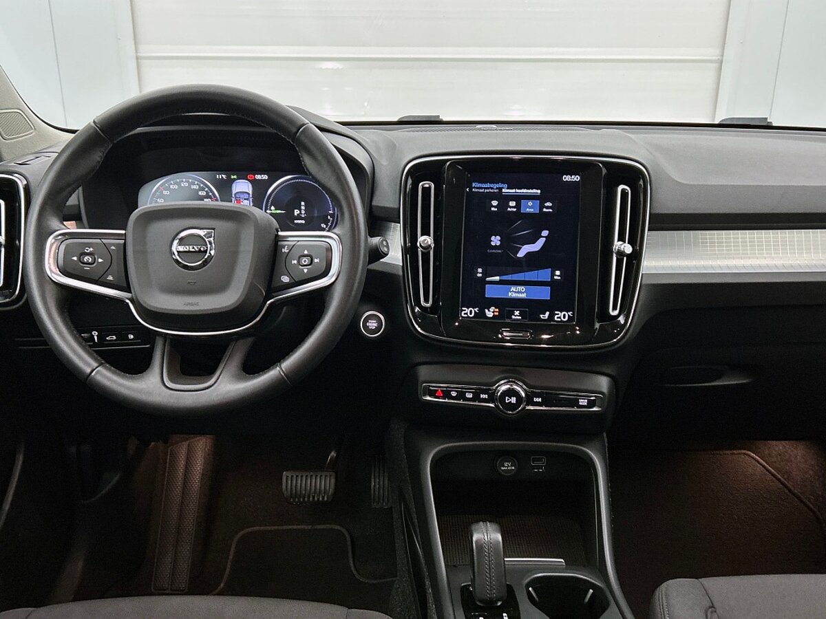 49594695 volvo xc40 1 5 t5 recharge business pro 59