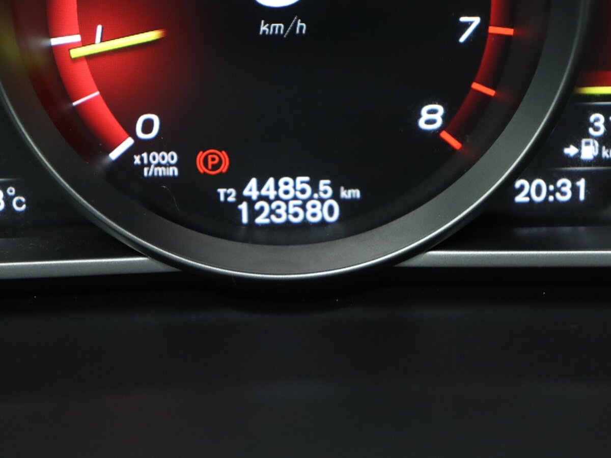 35472655 volvo v40 2 0 t4 bns sport panorama dak navigatie camera achter le 66