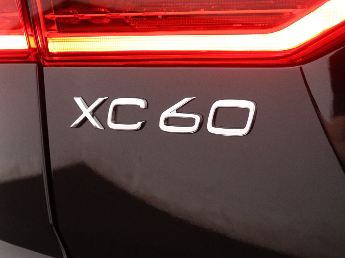 39906983 volvo xc60 2 0 t6 awd ultra dark panorama dak sportinterieur 5c4aa6