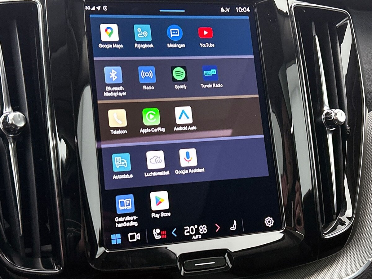 43680818 volvo xc60 2 0 t8 awd plus dark harman kardon panoramadak 21 lm velg 57