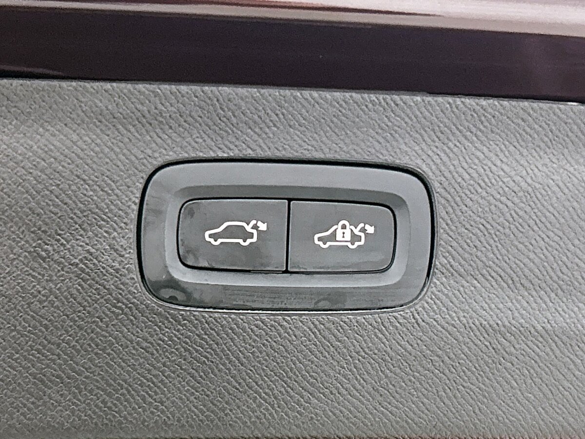 49651630 volvo xc90 2 0 t8 awd ultra dark luchtvering trekhaak bowers wilkin 74