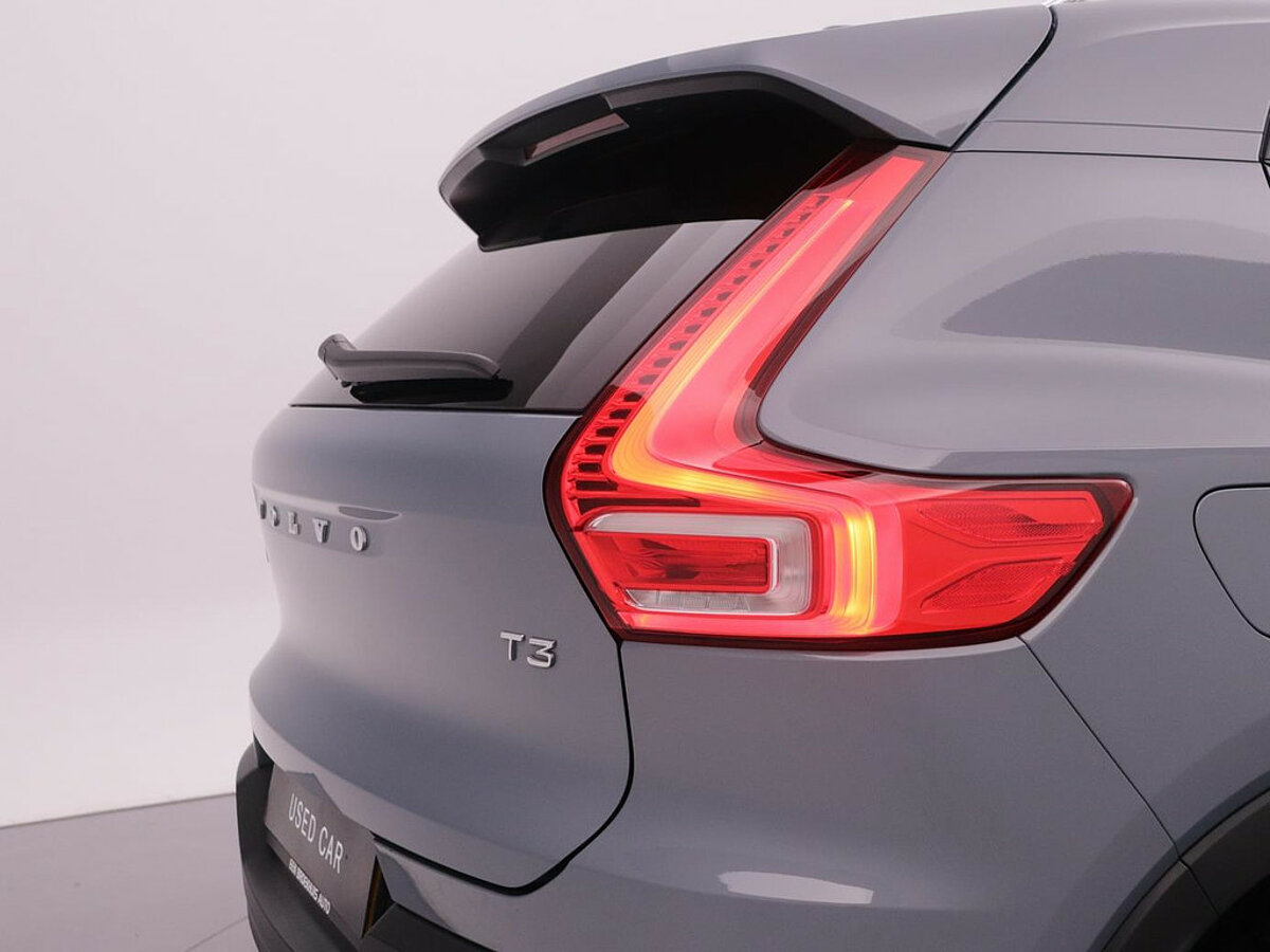 34450922 volvo xc40 1 5 t3 automaat momentum pro 24 mnd garantie donker glas 79