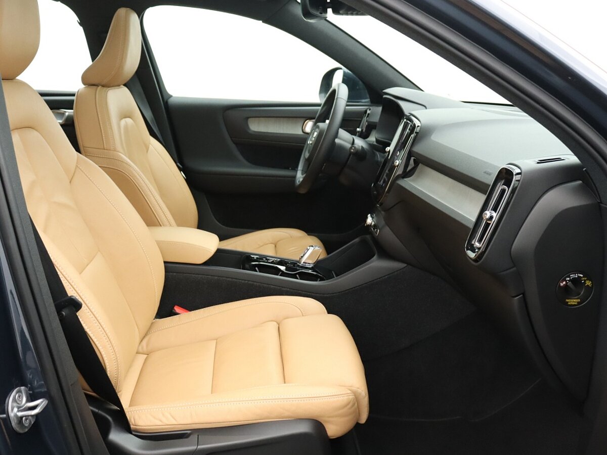 35487775 volvo xc40 1 5 t5 phev inscription panomama dak harman kardon leder 1e5faa
