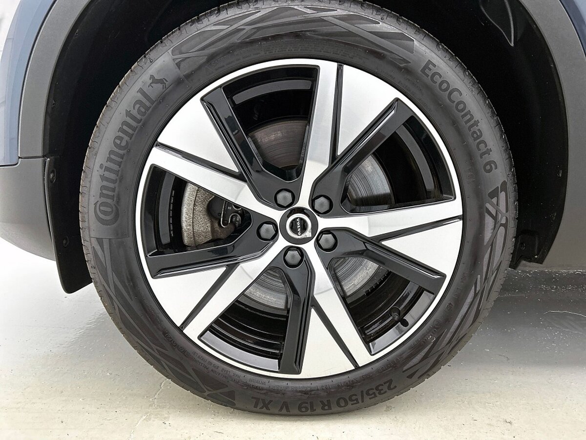 46060545 volvo xc40 1 5 t4 recharge r design 58