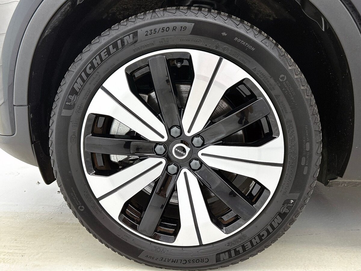 46101950 volvo xc40 recharge plus 70 kwh 36