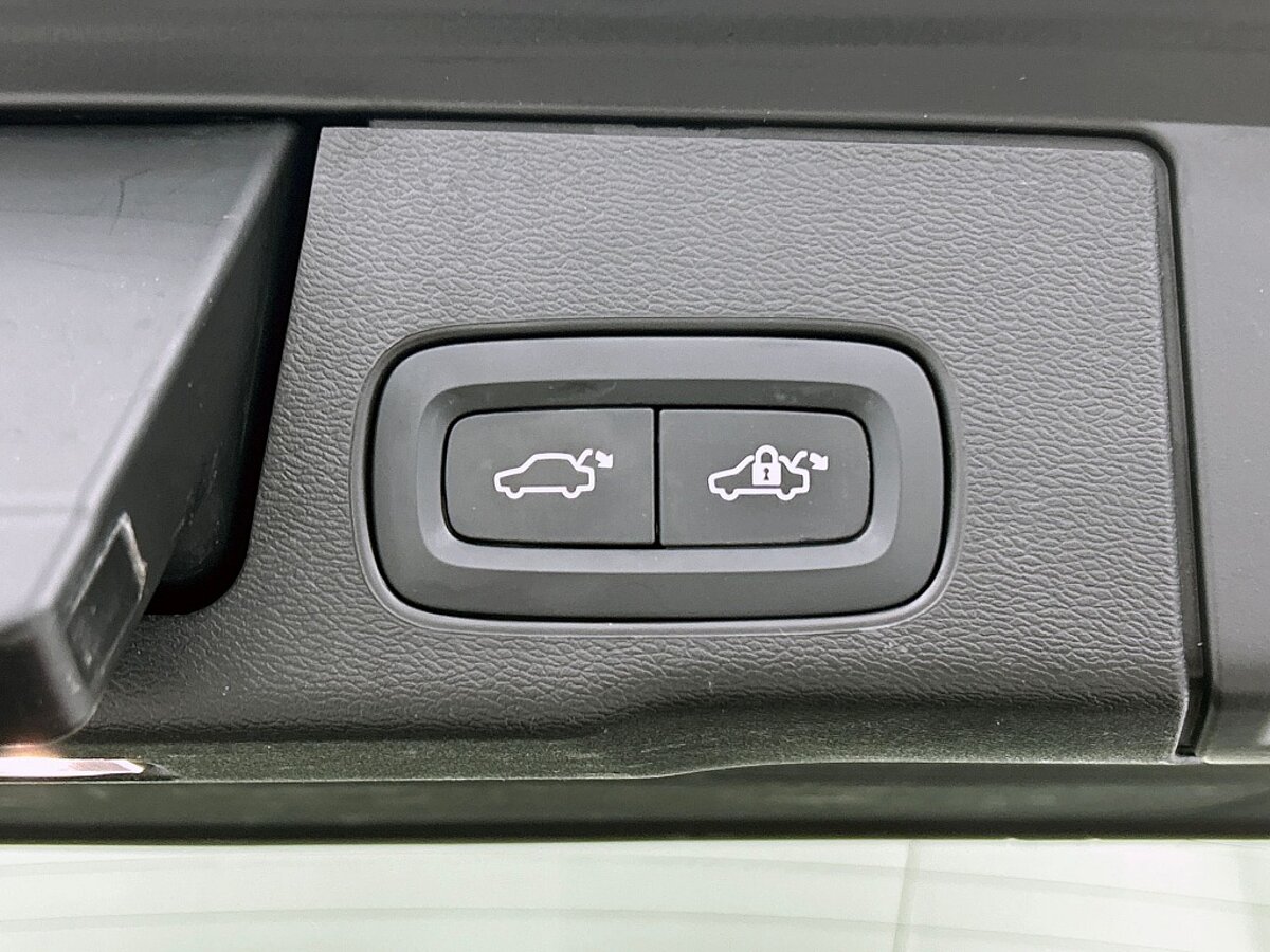 49049459 volvo xc60 t6 inscription pano longe range trekhaak 360 20 inch 39