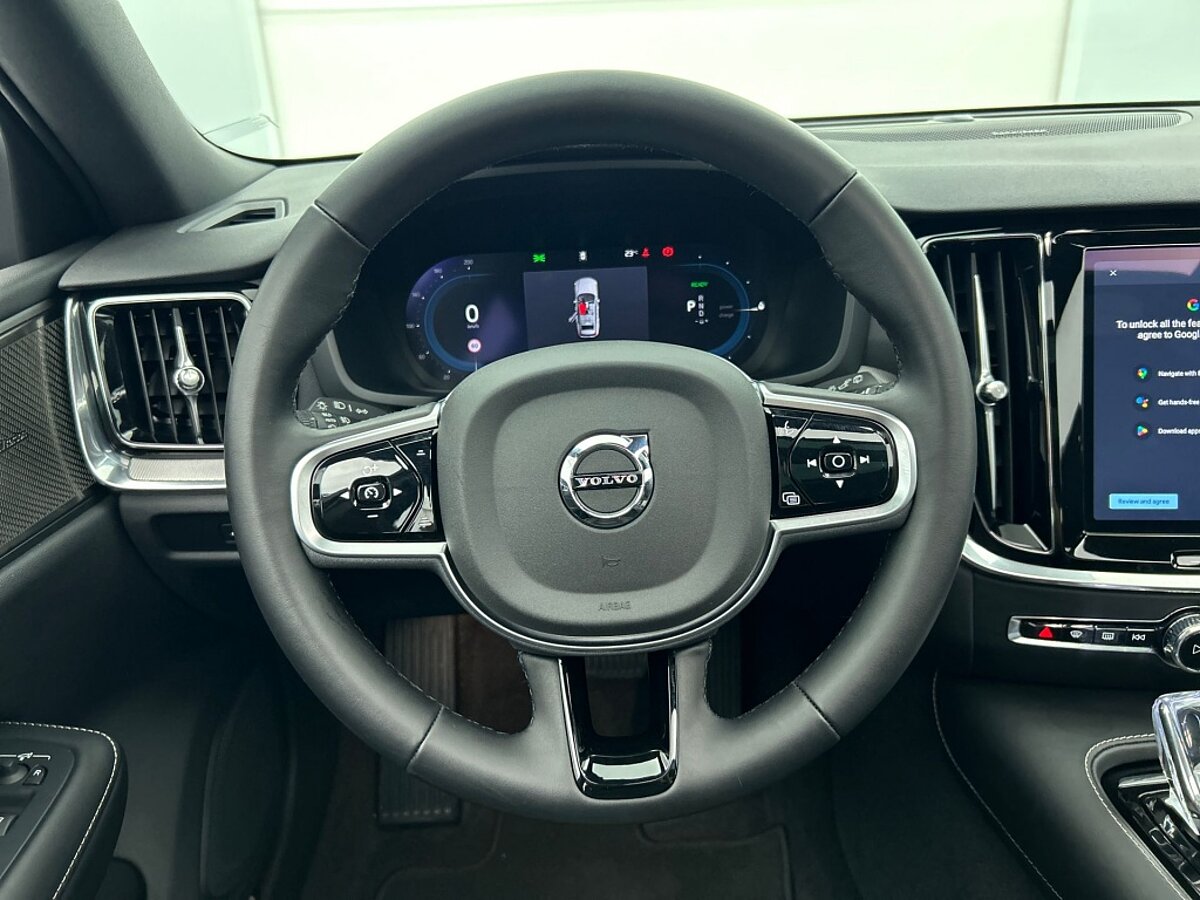 46986772 volvo v60 2 0 t6 awd plus dark 56