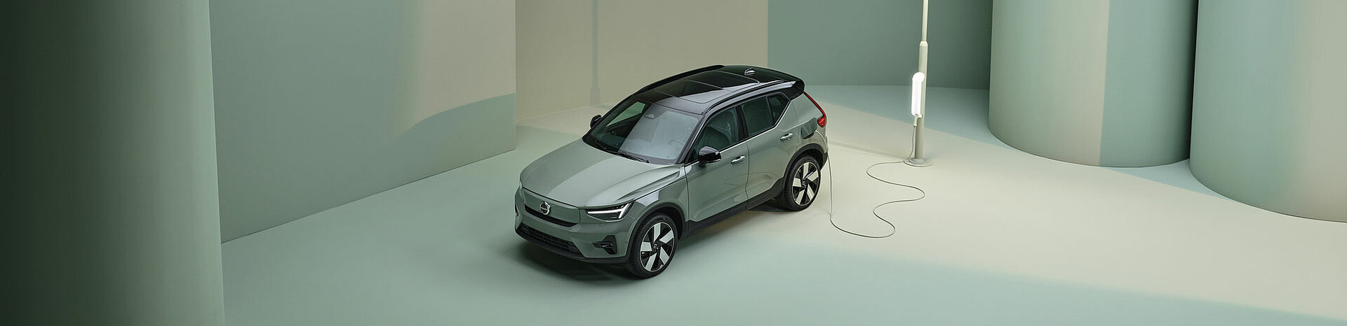Volvo xc40 recharge pure electric van roosmalen leasen kopen private lease 2