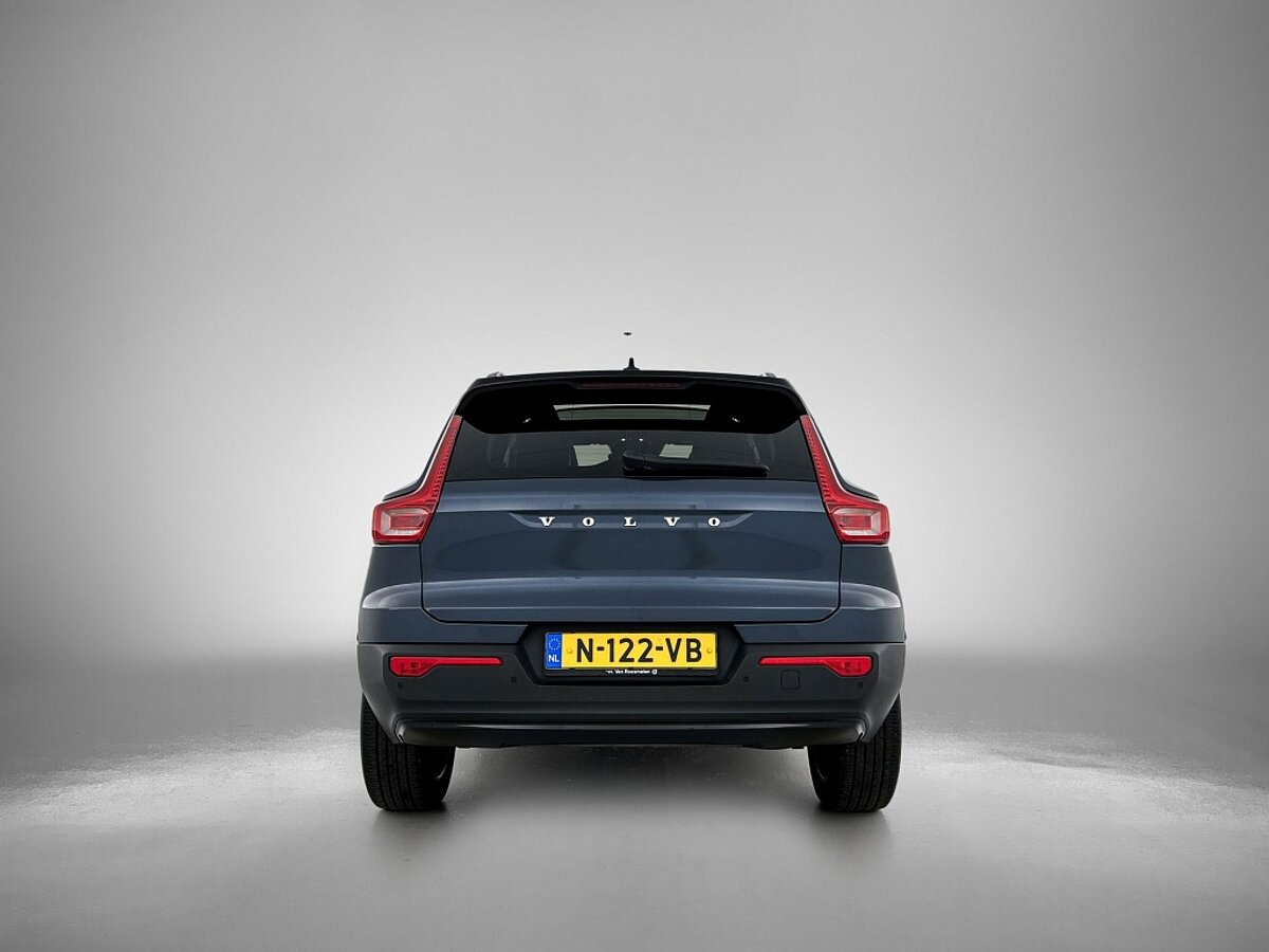 46877628 volvo xc40 1 5 t5 rech r design panorama dak harman kardon 3
