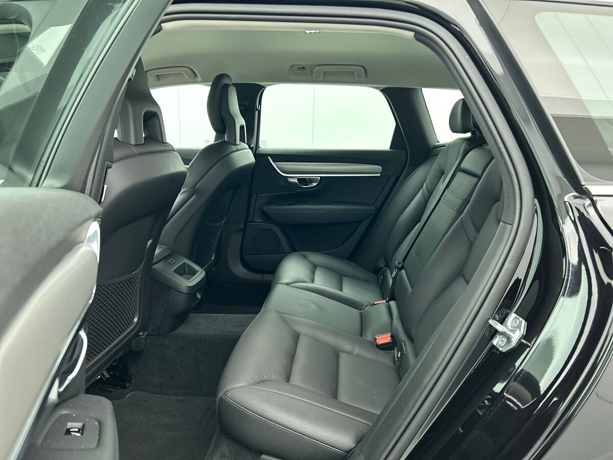 47298708 volvo v90 t4 momentum leder adaptive cruise 73