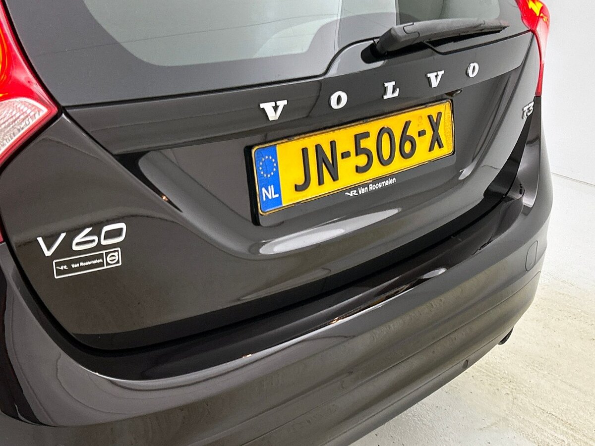 49484330 volvo v60 2 0 t3 nordic lederen bekleding panorama dak stoelverwarm 82