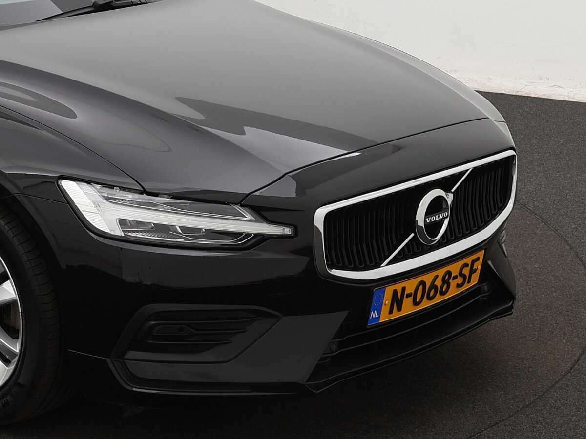 36129184 volvo v60 2 0 b4 momentum business trekhaak camera leder 99