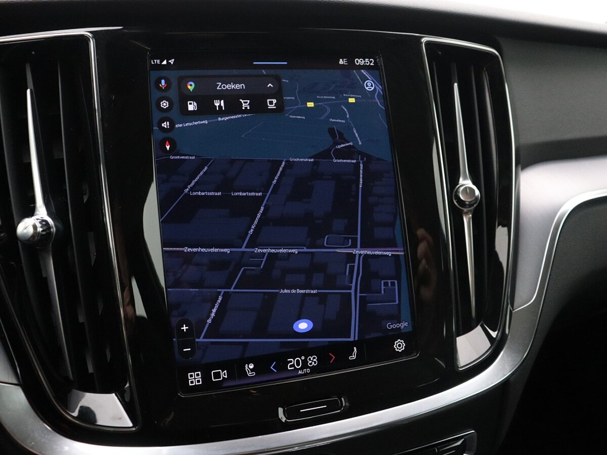 40000939 volvo v60 2 0 b3 essential edition 47c987
