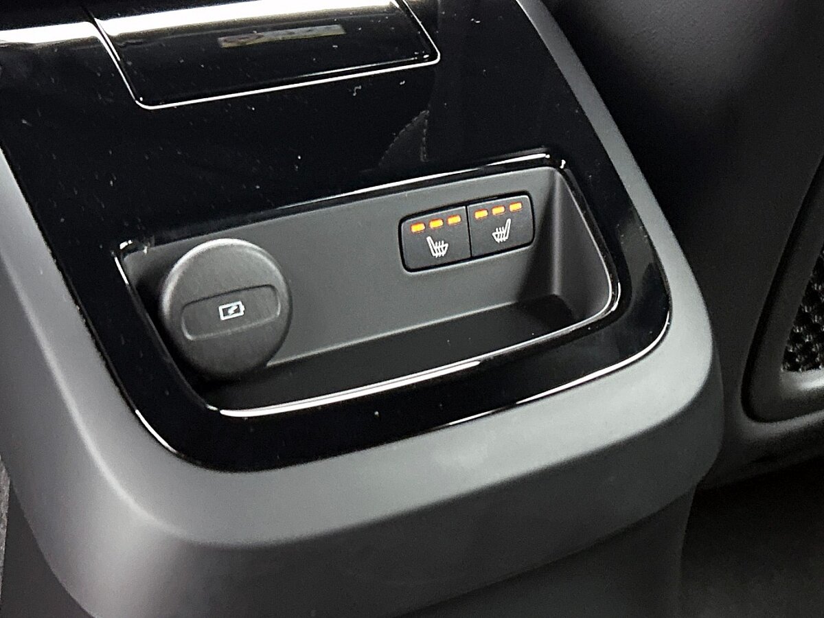 47633975 volvo v60 2 0 t6 plus dark trekhaak sport leder 360 blis pilot 09