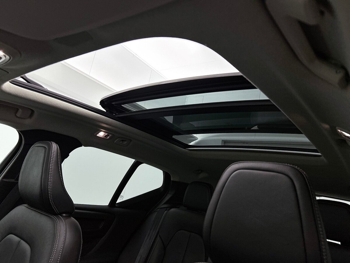 48724238 volvo xc40 1 5 t4 rech inscription panorama dak trekhaak harman kardo 40