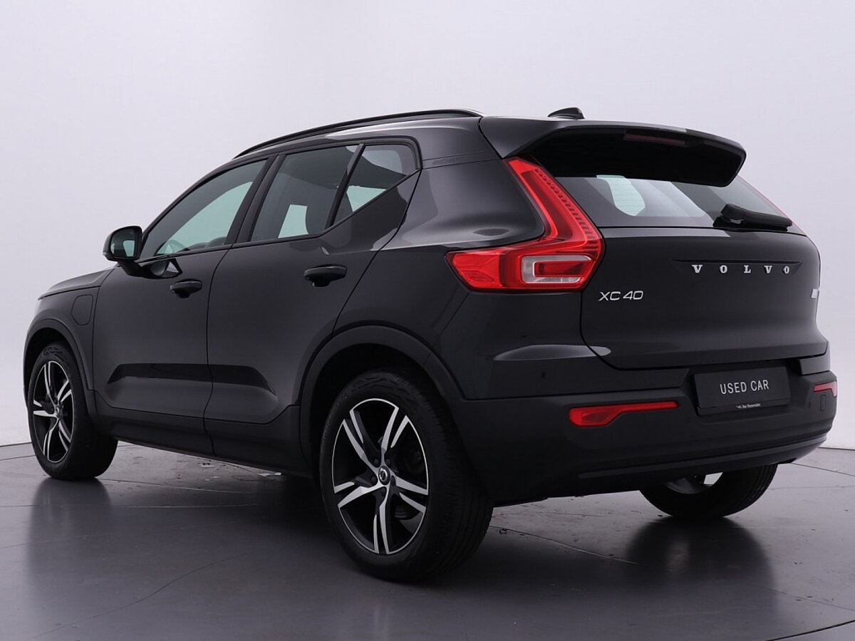 34459906 volvo xc40 1 5 t5 recharge r design 7 06