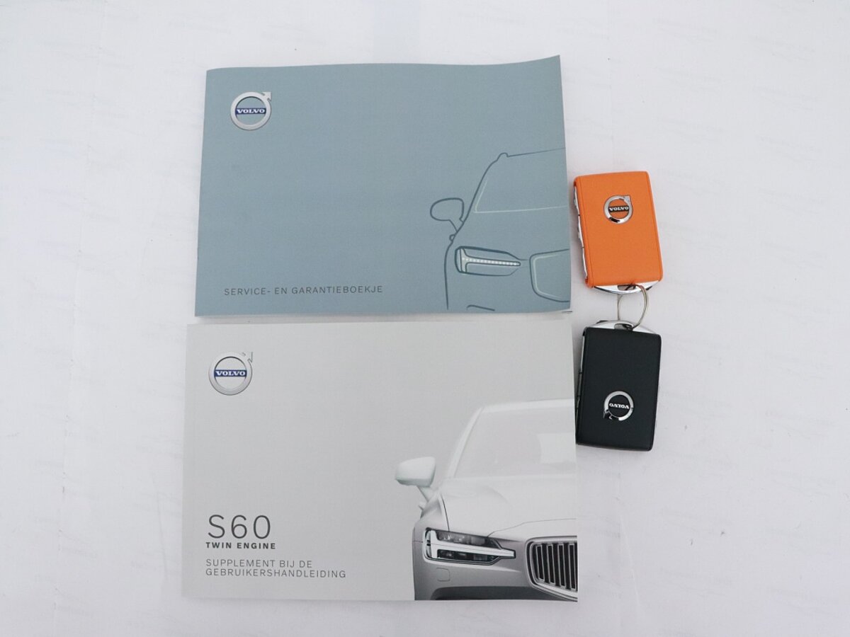 40721356 volvo s60 t6 twin engine r design harman kardon 79