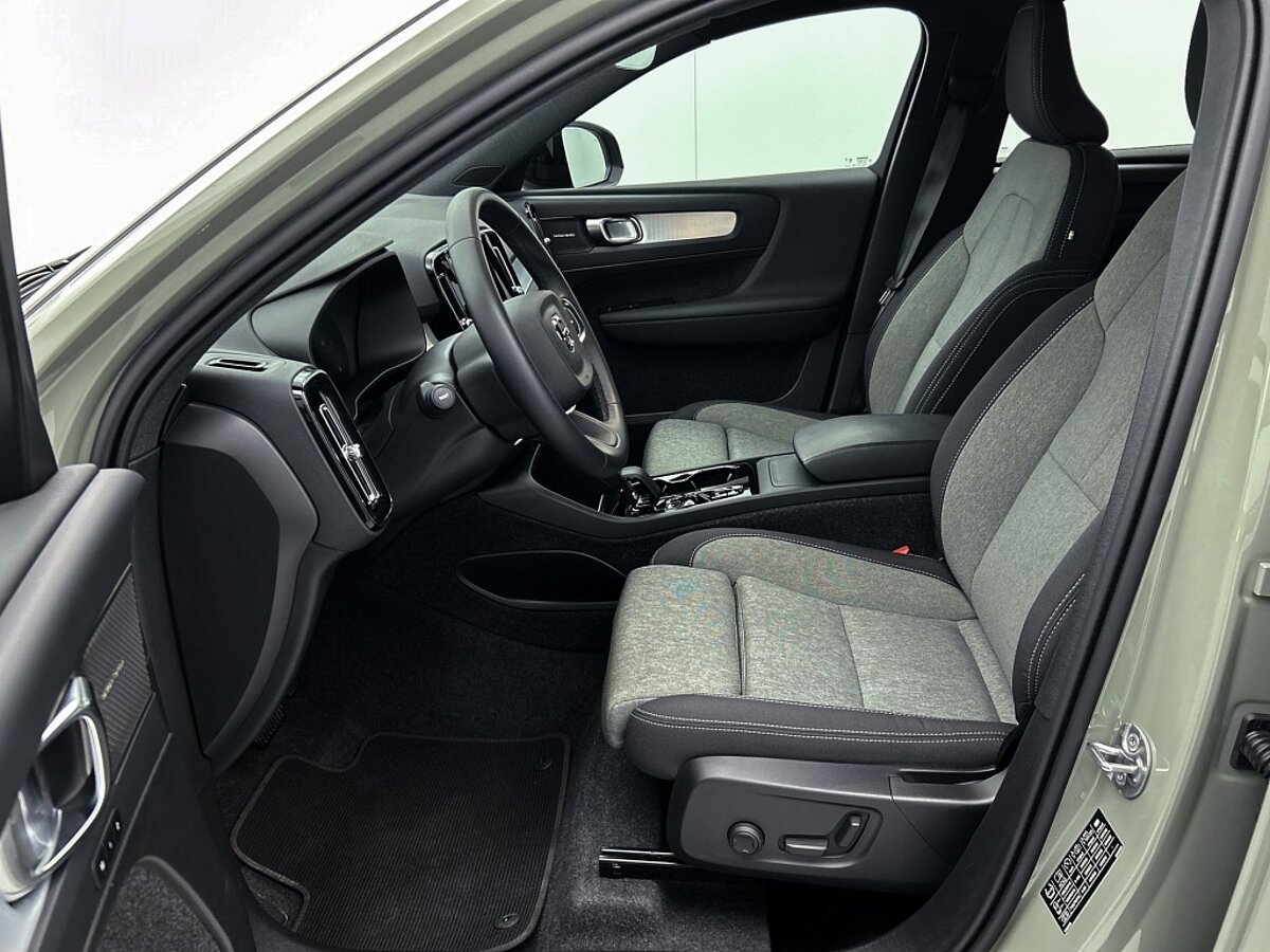 44729347 volvo xc40 2 0 b4 plus dark trekhaak elek verstelbare stoelen 11