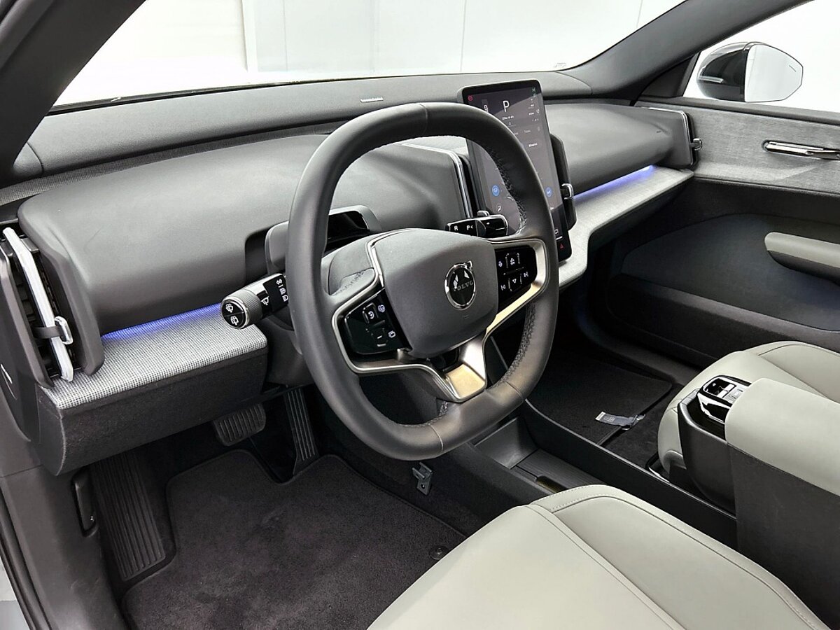 47803347 volvo ex30 extended range plus pine trekhaak climate pack 3eed64