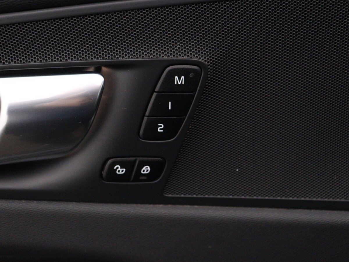 42436422 volvo xc60 2 0 t6 awd inscription long range trekhaak stoelventilatie 29