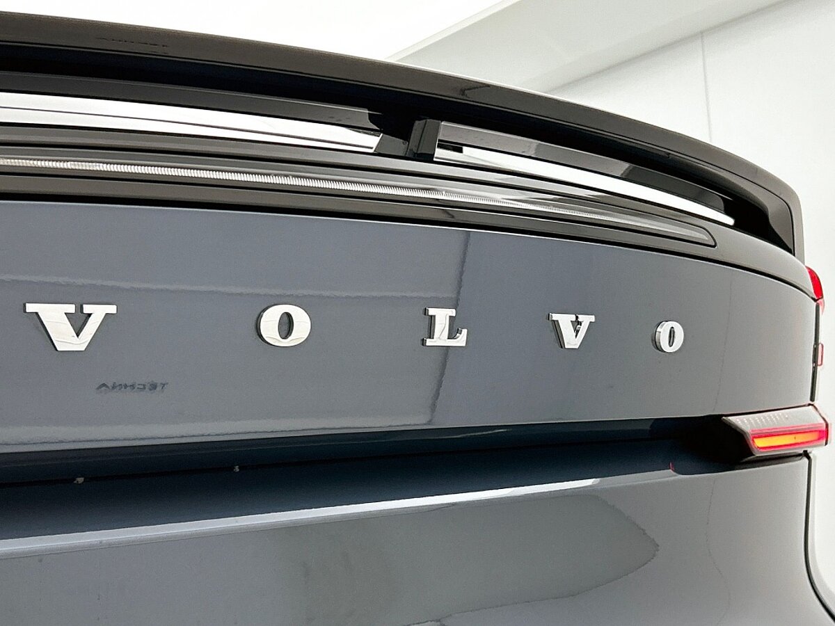 46180812 volvo ec40 ec40 plus dark 20 velgen power seats getint glas dakbog 20e65b