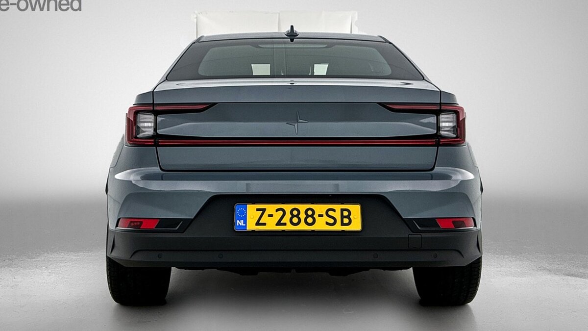 48835127 polestar 2 lrsm 82 kwh trekhaak 3 02