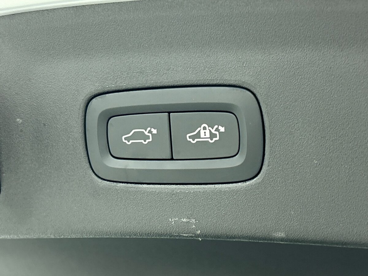 49132530 polestar 2 long rang dual motor performance plus 82 kwh 53