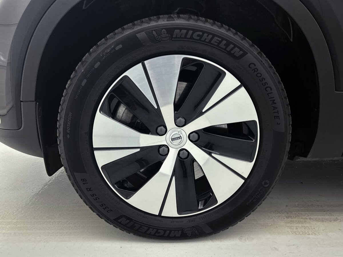 45707624 volvo xc40 1 5 t5 plus dark 06