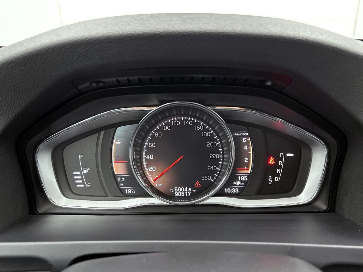 45716267 volvo v60 cross country 2 0 t5 polar 8 01