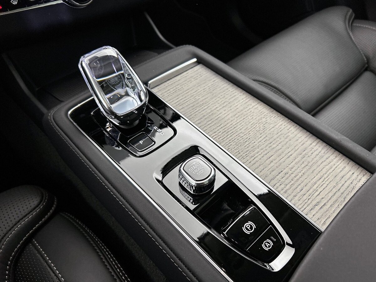 48894745 volvo xc90 2 0 t8 ultra 22 inch luchtvering trekhaak ventilatie 66