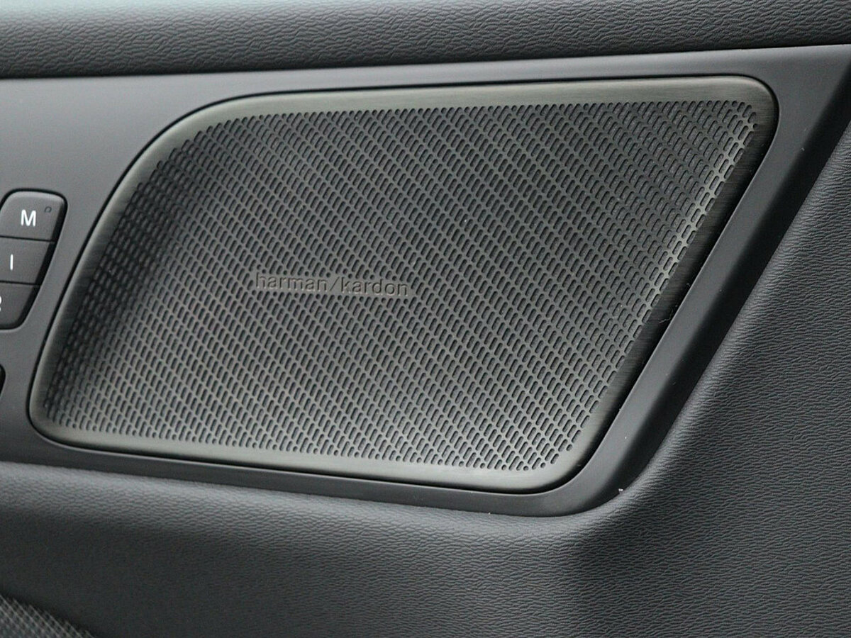 34202865 volvo s60 2 0 b3 r design panoramadak harman kardon voorruitverwarmi 774397