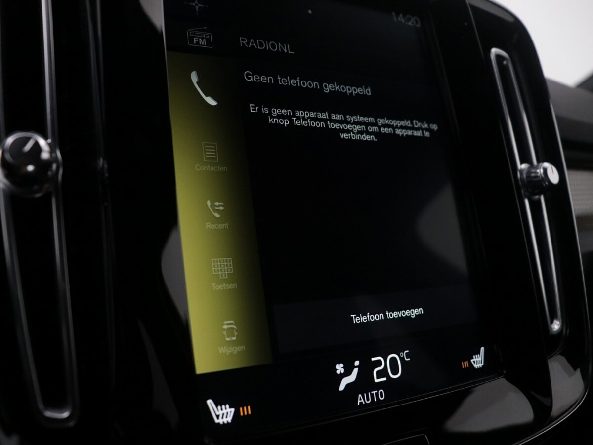 35475620 volvo xc40 2 0 t4 r design f4a70e