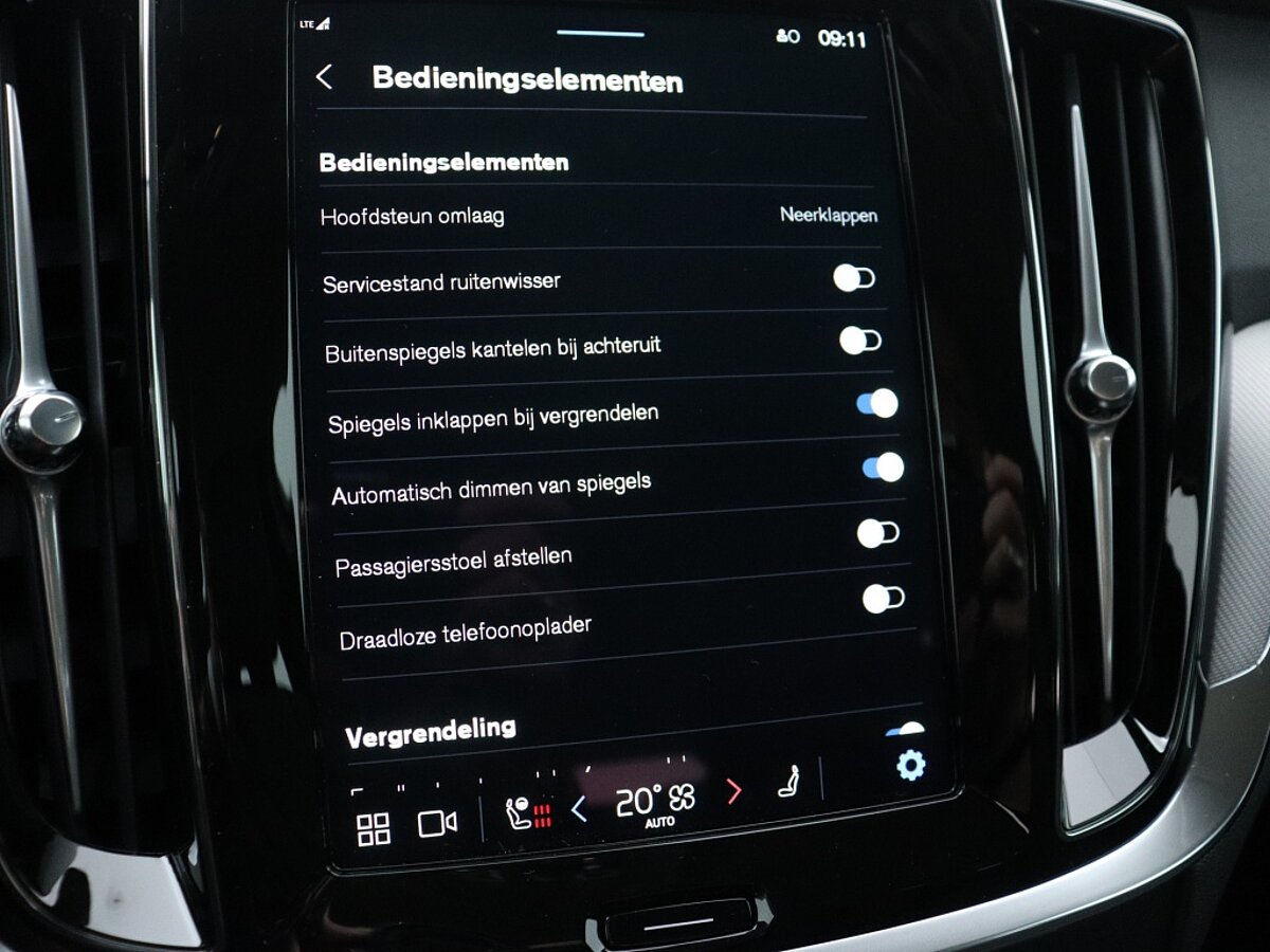 40173625 volvo v60 v60 b4 plus dark harman kardon audio nieuw uit voorraad a834c3
