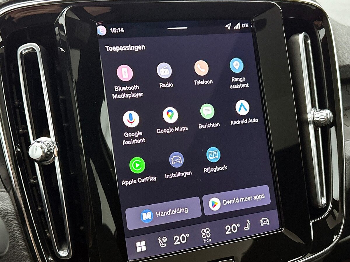 46180812 volvo ec40 ec40 plus dark 20 velgen power seats getint glas dakbog e3b9d8