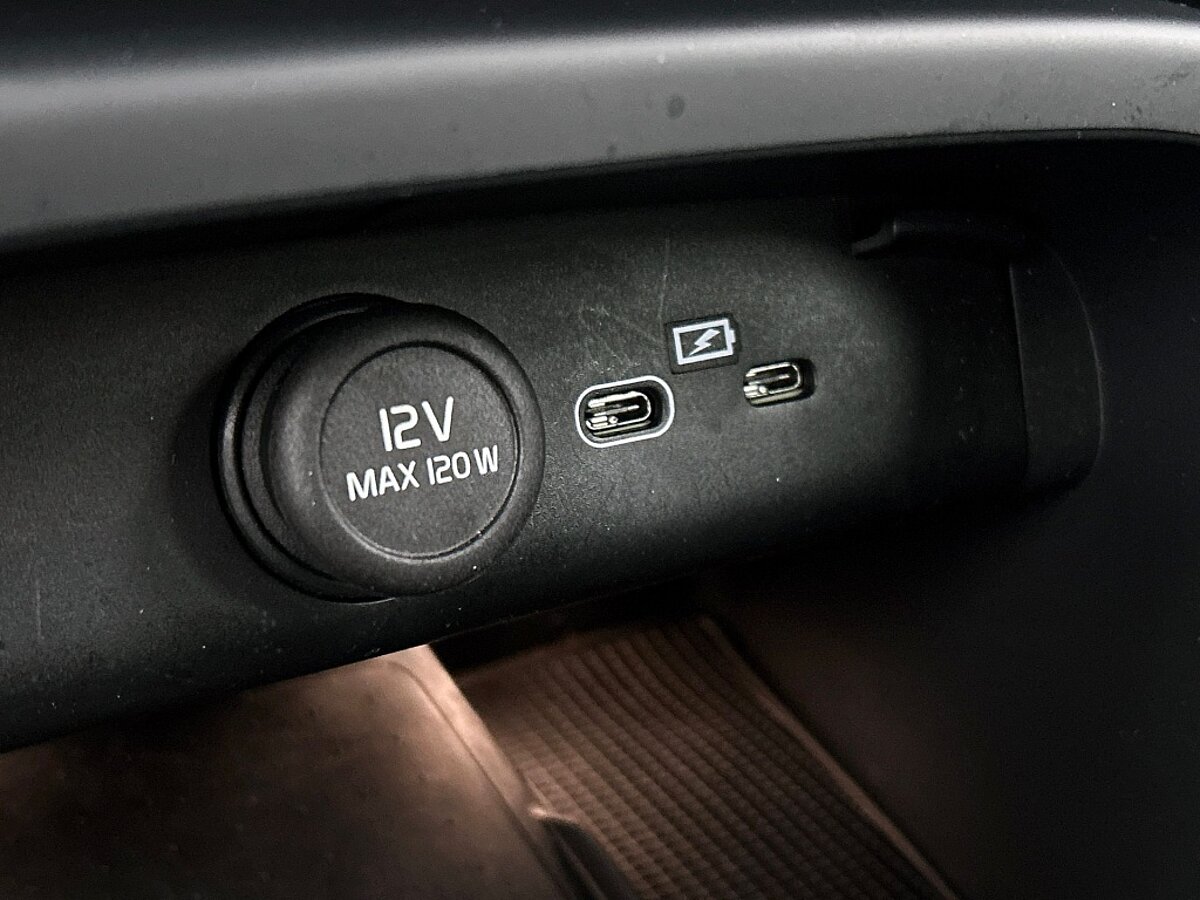 47965582 volvo xc40 2 0 b4 plus dark trekhaak harman kardon 33