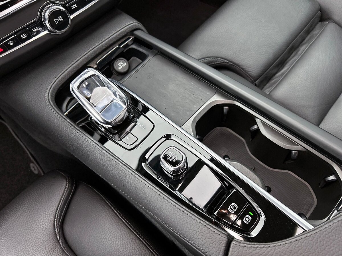 48303020 volvo v90 2 0 b4 inscription trekhaak leder panorama dak blis he 35