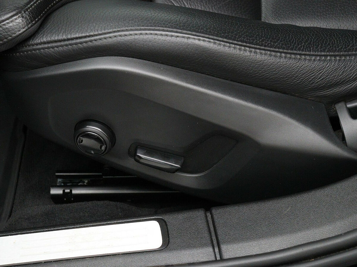 35611199 volvo v60 2 0 t8 recharge awd inscription panoramadak stoelverwarming 56