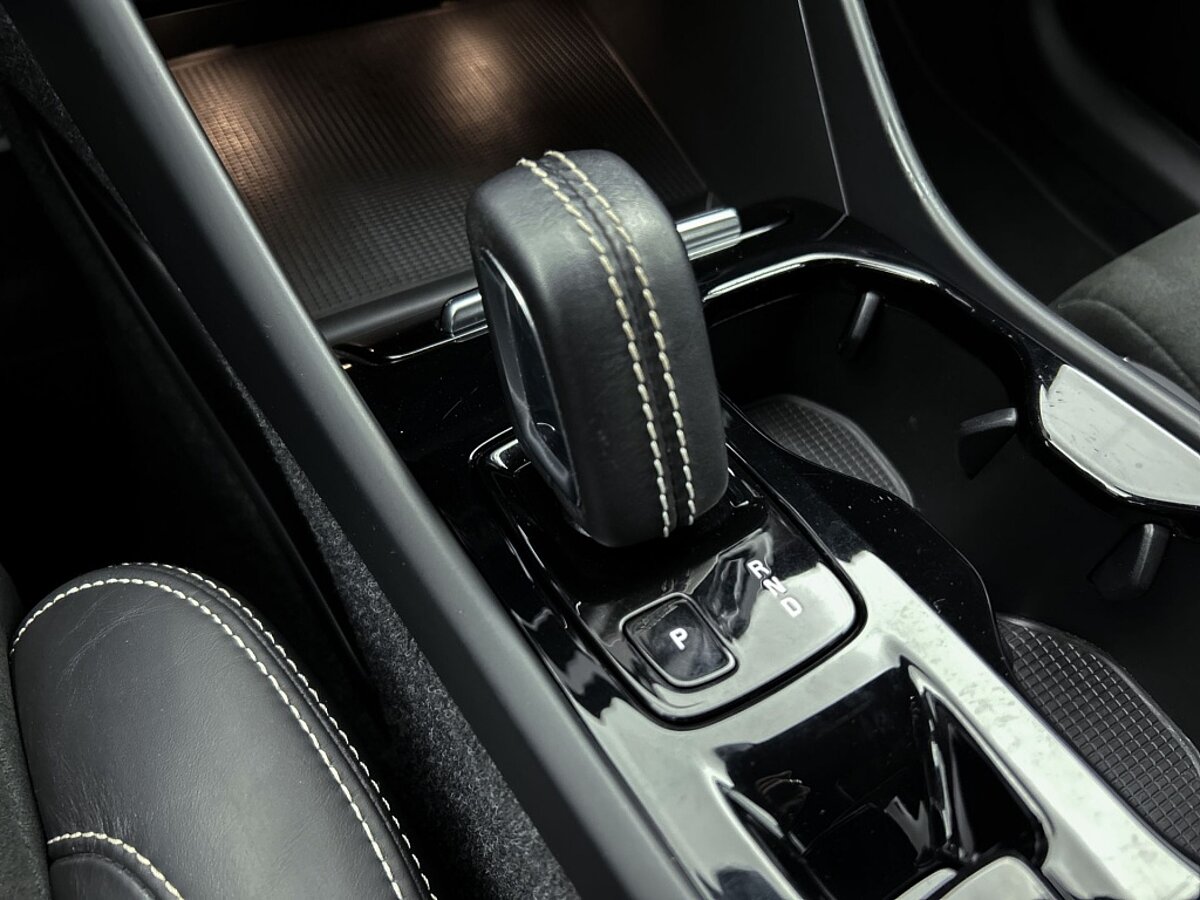 44247487 volvo xc40 1 5 t4 rech r design trekhaak 10