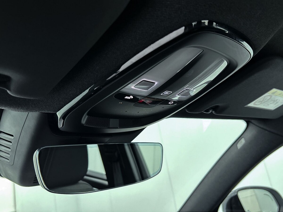 44775017 volvo xc40 2 0 b4 plus dark trekhaak 69