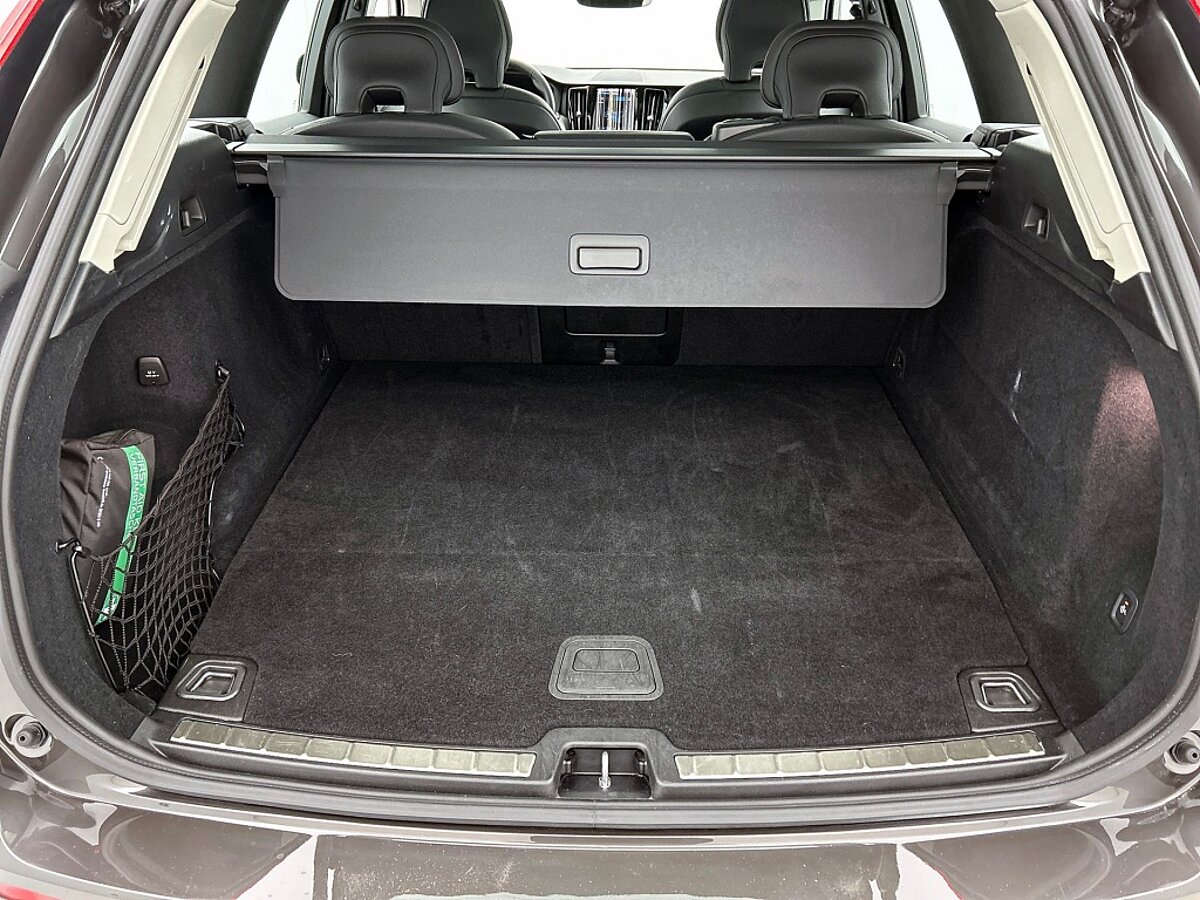 45959912 volvo xc60 2 0 t6 awd plus dark 41