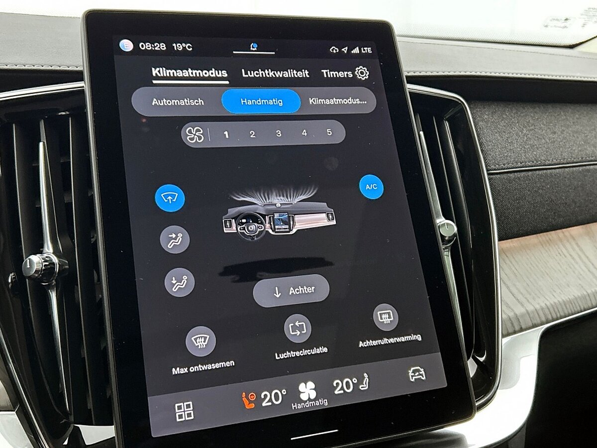 48894745 volvo xc90 2 0 t8 ultra 22 inch luchtvering trekhaak ventilatie 7423a9