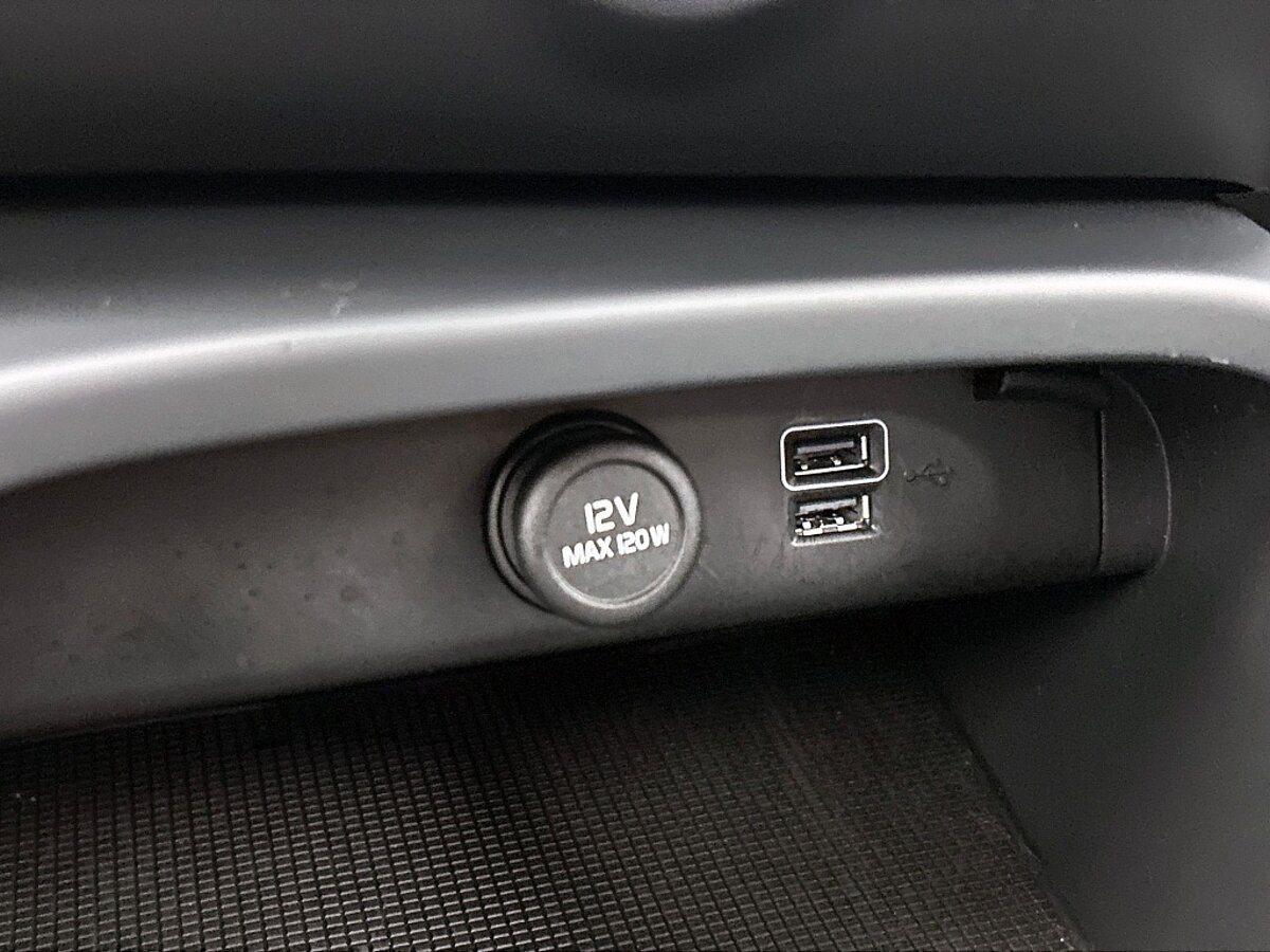 48970631 volvo xc40 1 5 t2 business pro trekhaak blis navigatie dab 98