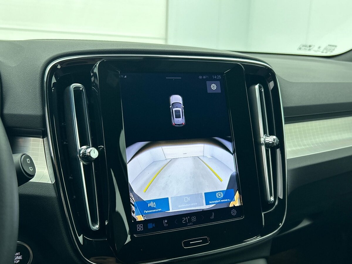 49248127 volvo xc40 2 0 b4 plus dark trekhaak harman kardon 55