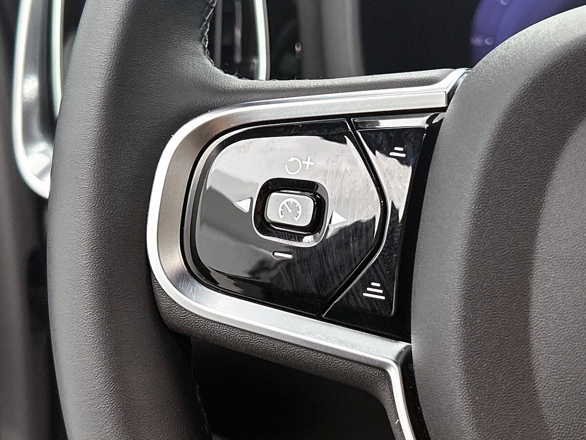 45432779 volvo v60 2 0 t6 plus trekhaak panorama dak 360 camera d606cc