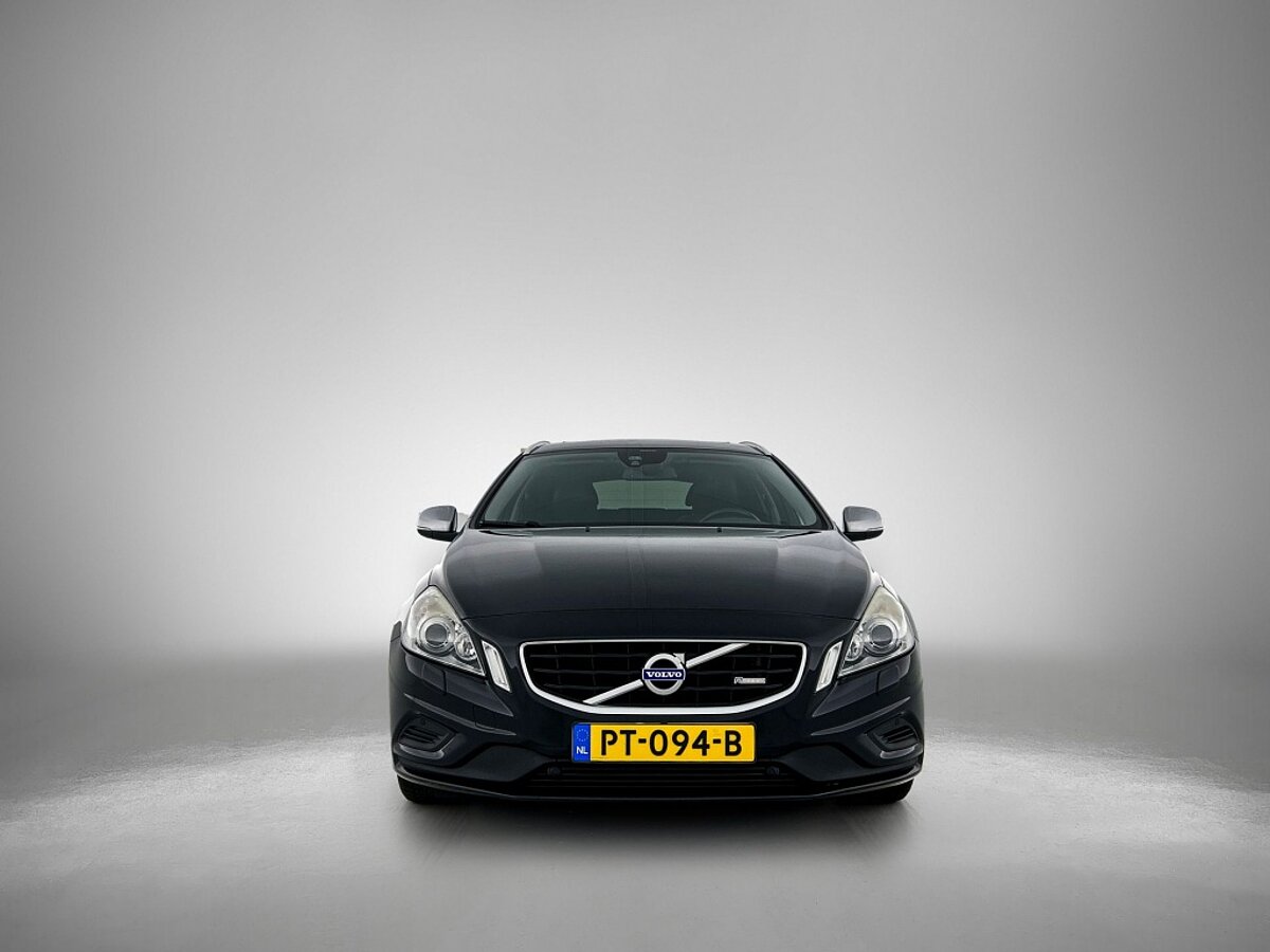 49484289 volvo v60 1 6 t4 r design panorama dak trekhaak memory seats 5 01