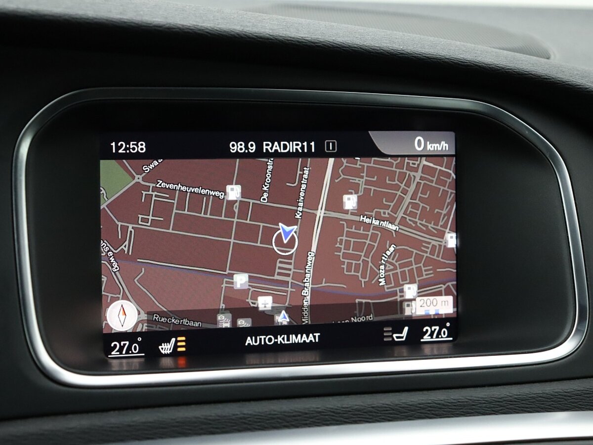 36012027 volvo v40 1 5 t3 polar sport 90