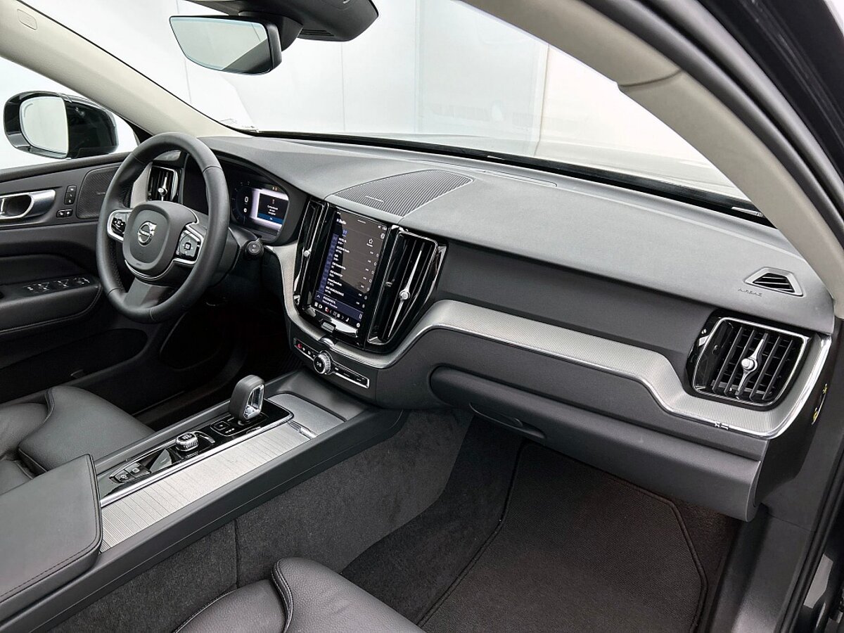 46739595 volvo xc60 2 0 t6 awd plus dark harman kardon 360a camera 35