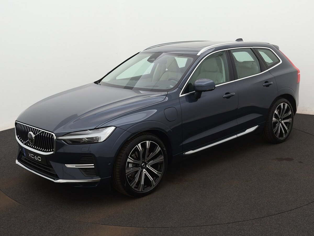 43964169 volvo xc60 2 0 t8 awd plus bright 1 03