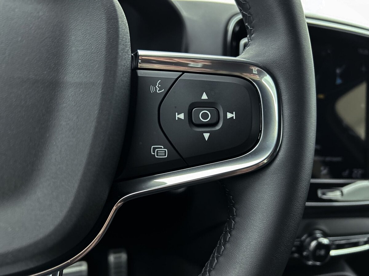 44319570 volvo xc40 t4 recharge r design 20 camera leder nubuck a705de